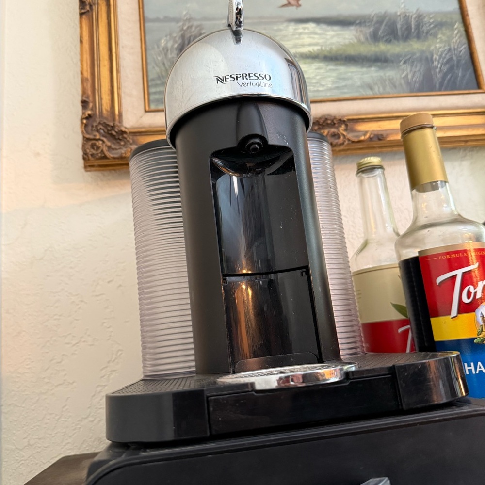 Nespresso VertuoLine Coffee Machine - Black and Silver